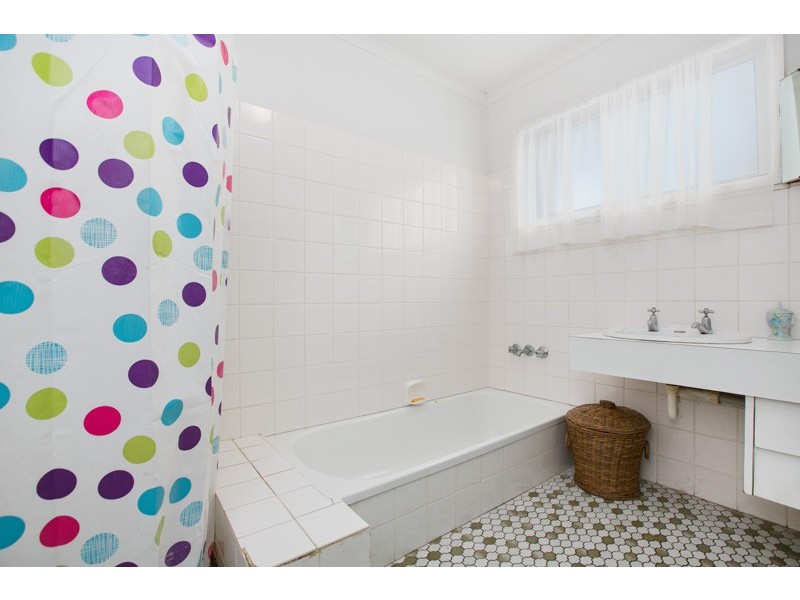 13 Ray Street, Yorkeys Knob QLD 4878