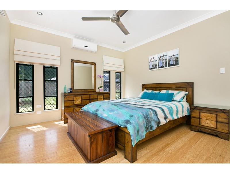 12 Mackerras Street, Redlynch QLD 4870