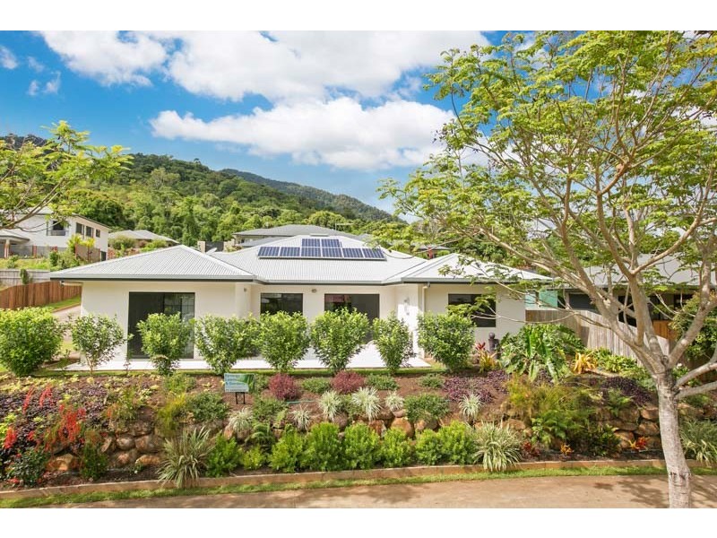 12 Mackerras Street, Redlynch QLD 4870
