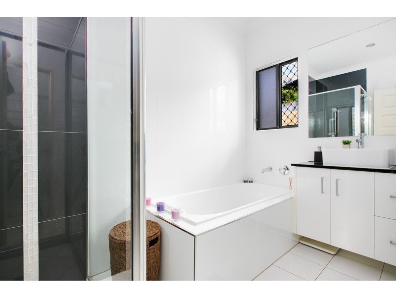 12 Mackerras Street, Redlynch QLD 4870