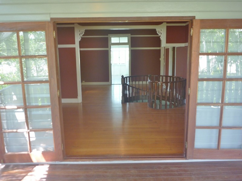 90 Charles Street, Manunda QLD 4870