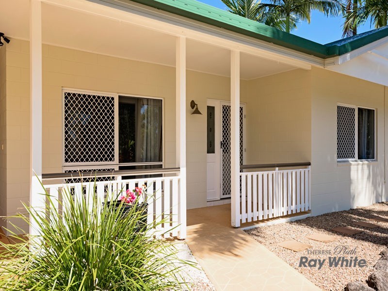 13 Somerset Close, Bentley Park QLD 4869