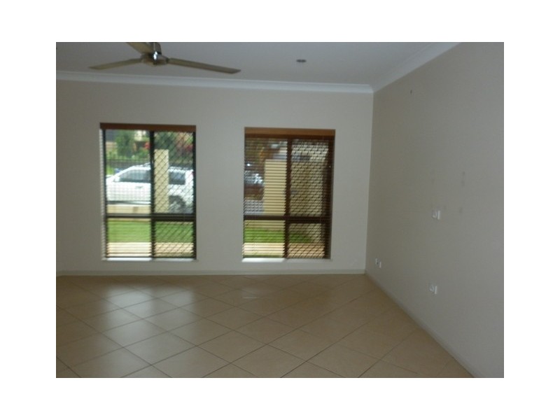 Bentley Park QLD 4869