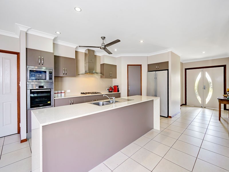 9 Anson Street, Bentley Park QLD 4869