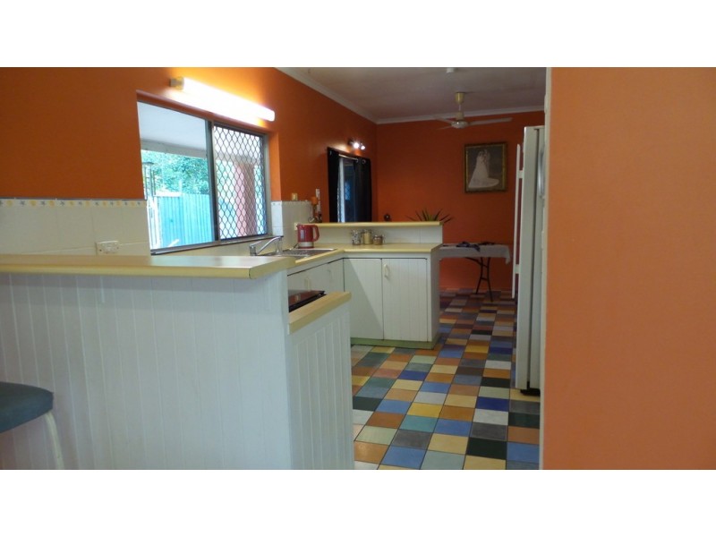 10 Metric Close, Smithfield QLD 4878