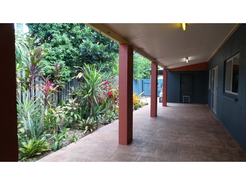 10 Metric Close, Smithfield QLD 4878