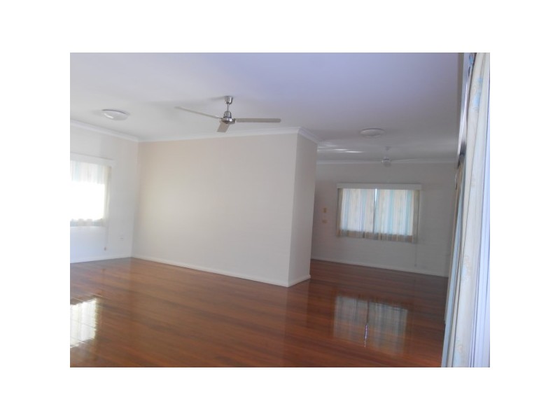 Woree QLD 4868
