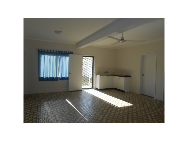 Woree QLD 4868