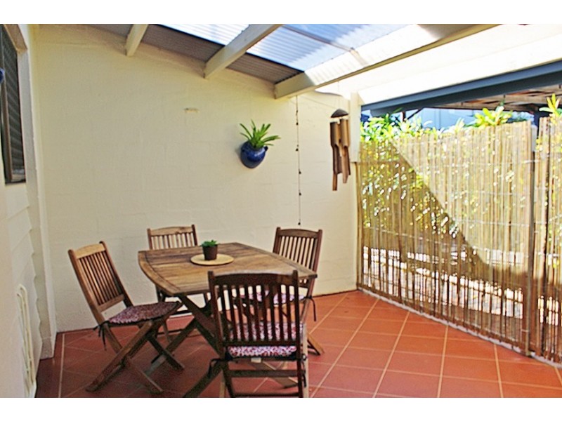 2/98 Martyn Street, Parramatta Park QLD 4870