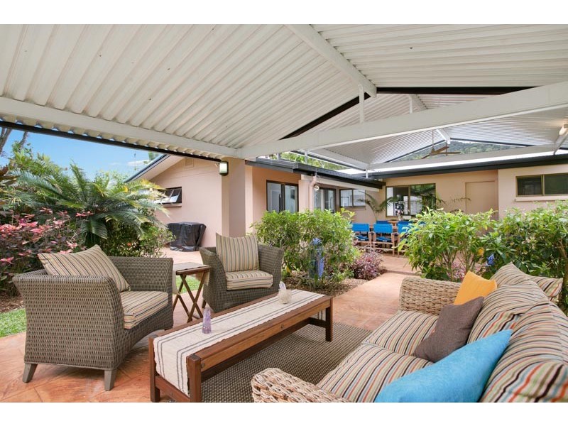 6 Lomond Close, Edge Hill QLD 4870