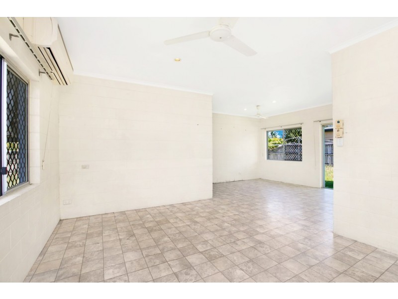 17 Golden Grove Drive, Bentley Park QLD 4869