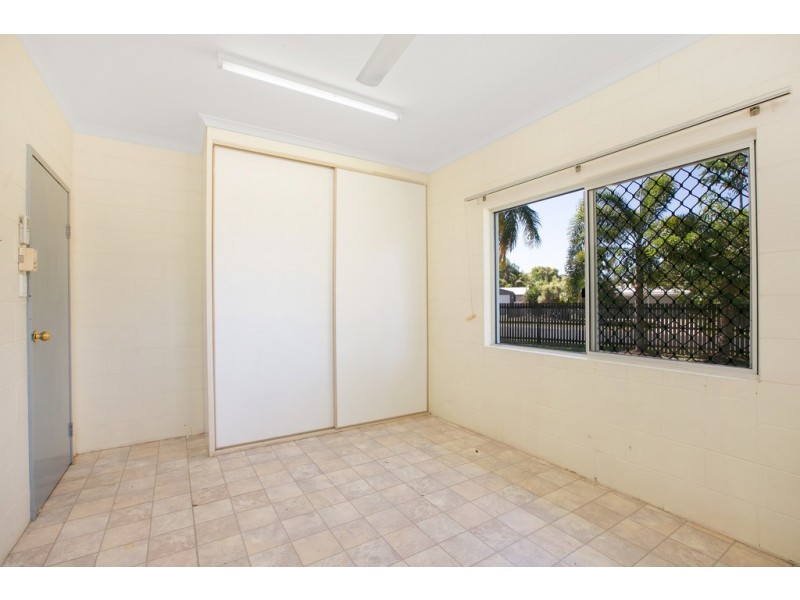 17 Golden Grove Drive, Bentley Park QLD 4869