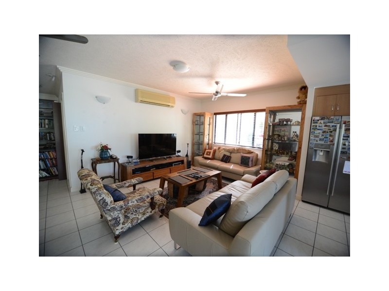 4/29 Sims Esplanade, Yorkeys Knob QLD 4878