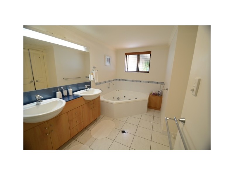 4/29 Sims Esplanade, Yorkeys Knob QLD 4878