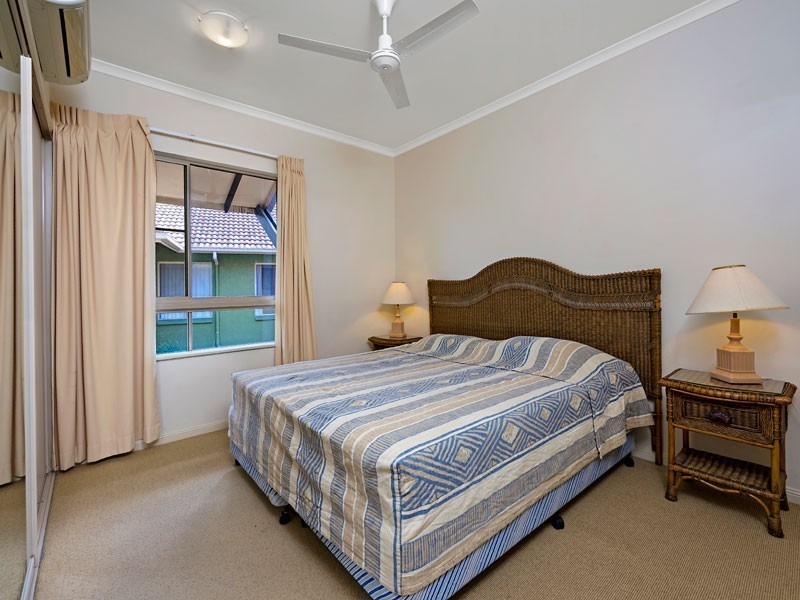 1418/2 Greenslopes Street, Cairns North QLD 4870