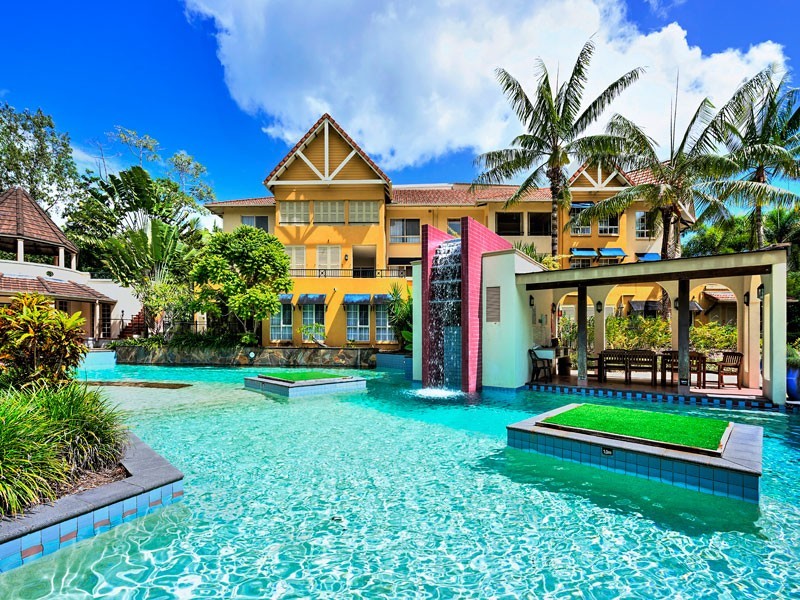 1418/2 Greenslopes Street, Cairns North QLD 4870