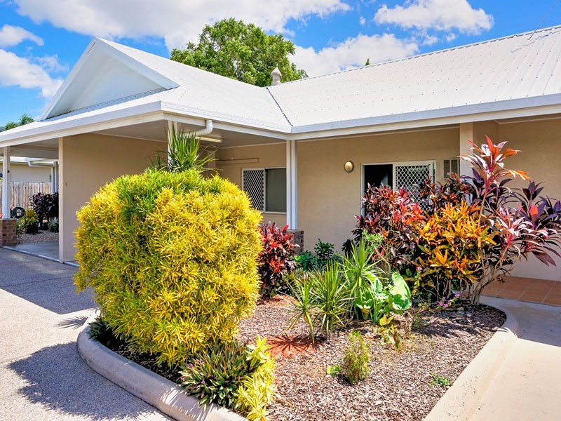 Mooroobool QLD 4870