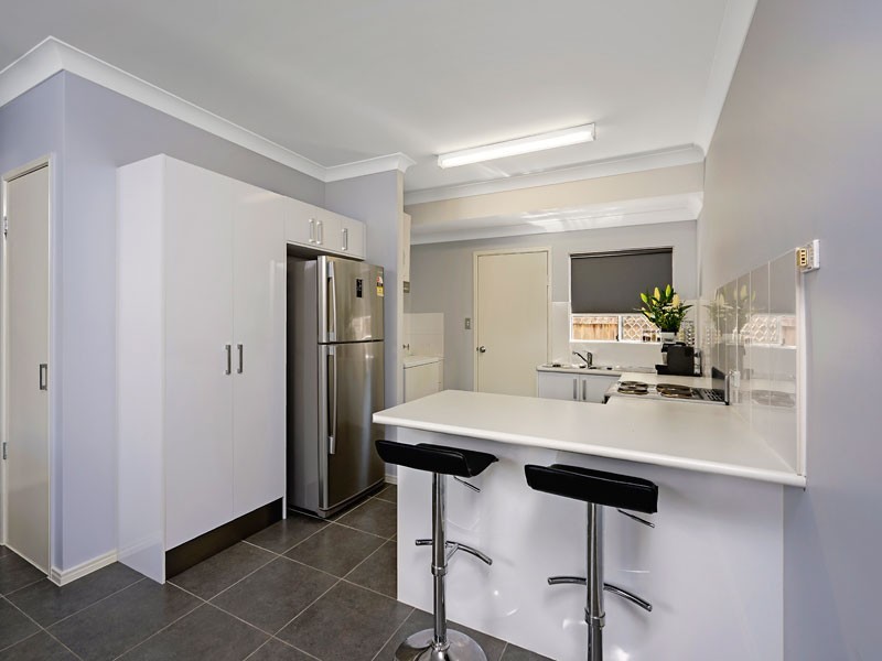 Mooroobool QLD 4870