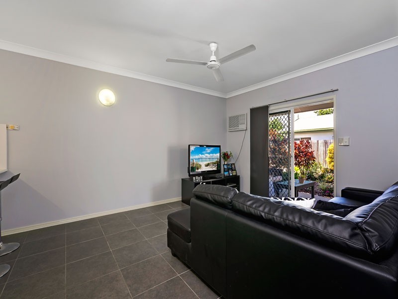 Mooroobool QLD 4870