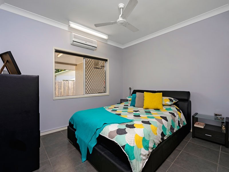 Mooroobool QLD 4870