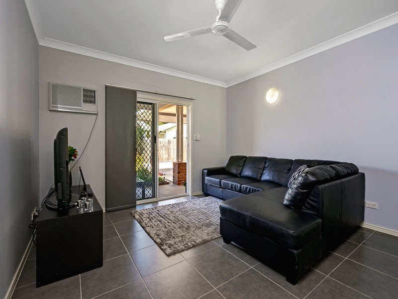 Mooroobool QLD 4870