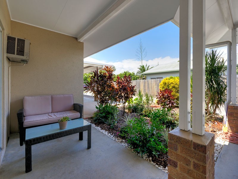Mooroobool QLD 4870