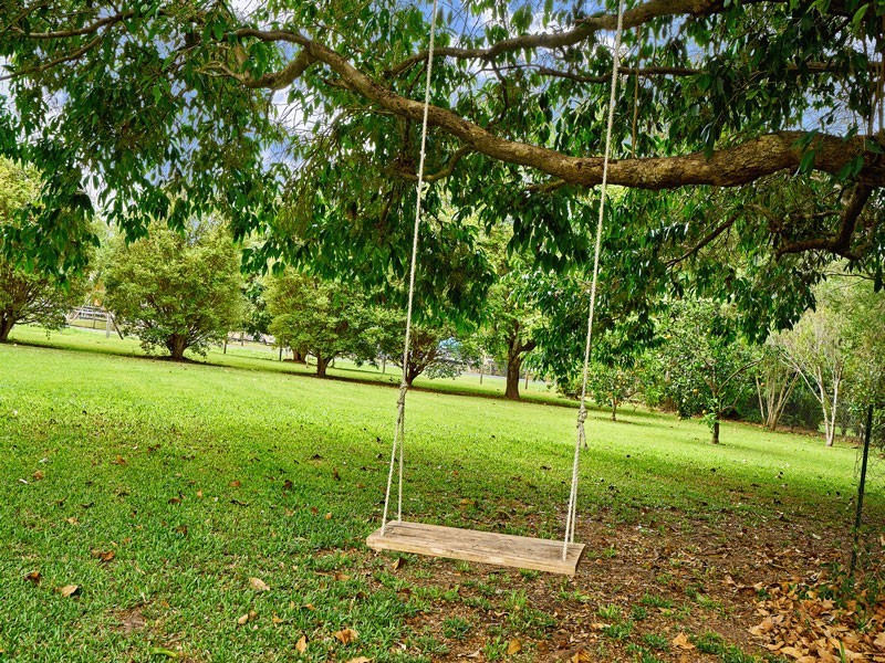 Redlynch QLD 4870