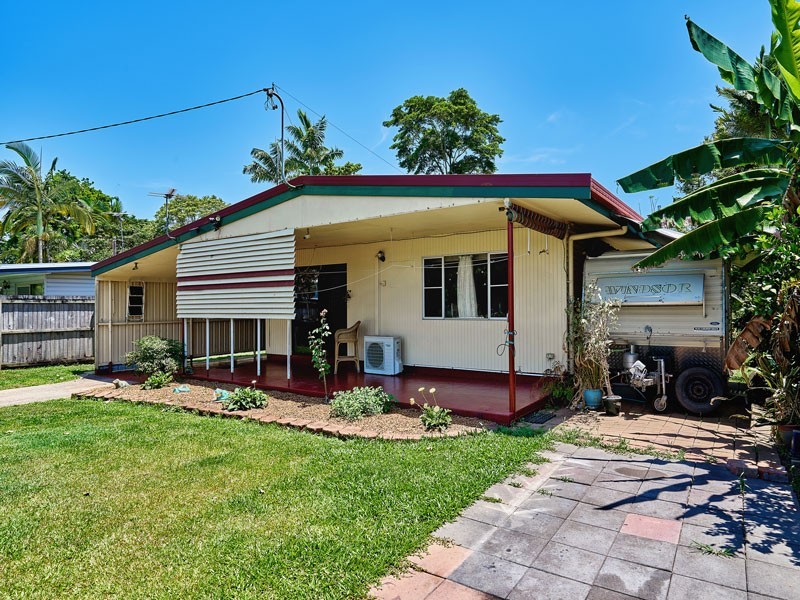 202-204 McCoombe Street, Bungalow QLD 4870