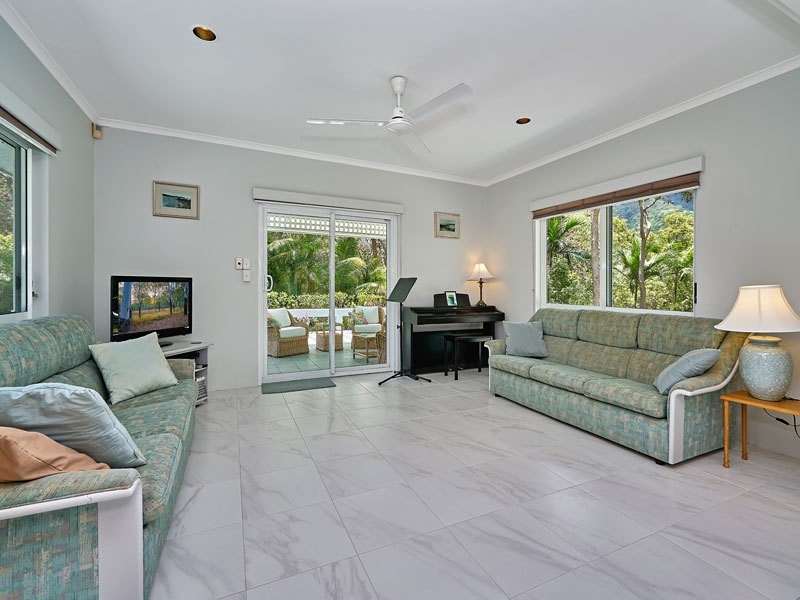 49 Granadilla Drive, Earlville QLD 4870