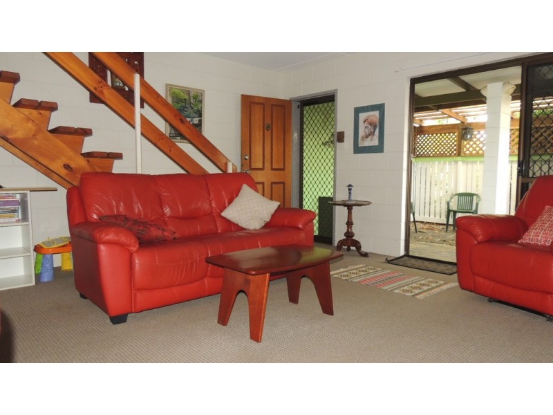 1/49 English Street, Manunda QLD 4870