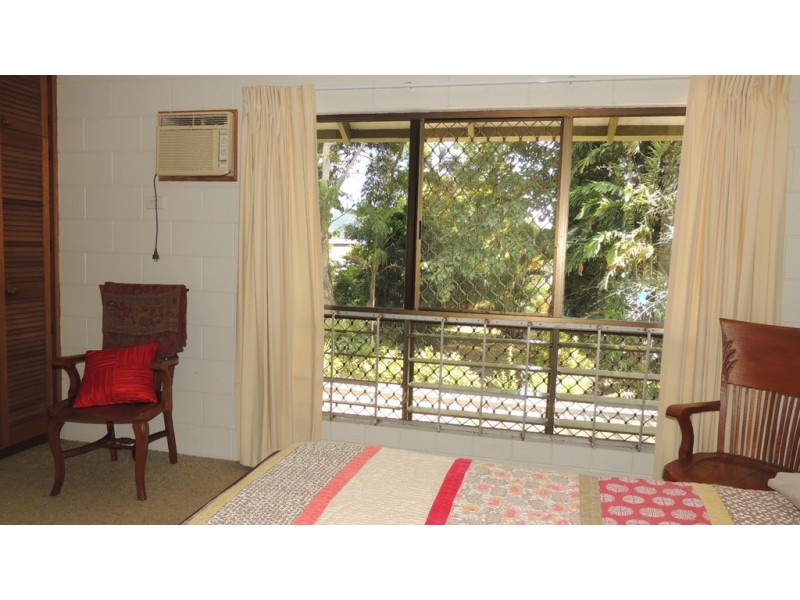 1/49 English Street, Manunda QLD 4870