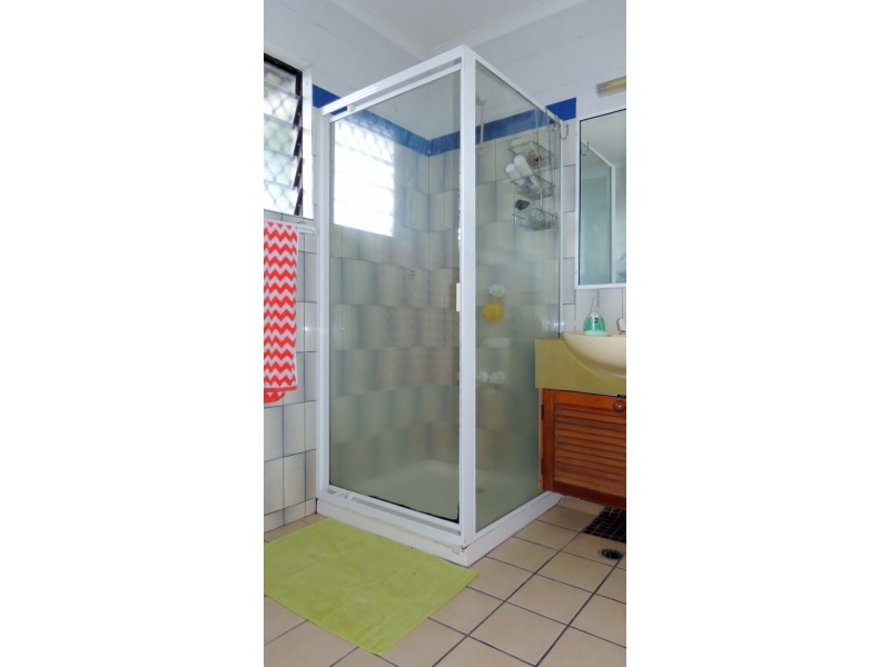 1/49 English Street, Manunda QLD 4870