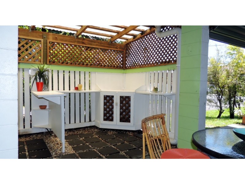 1/49 English Street, Manunda QLD 4870