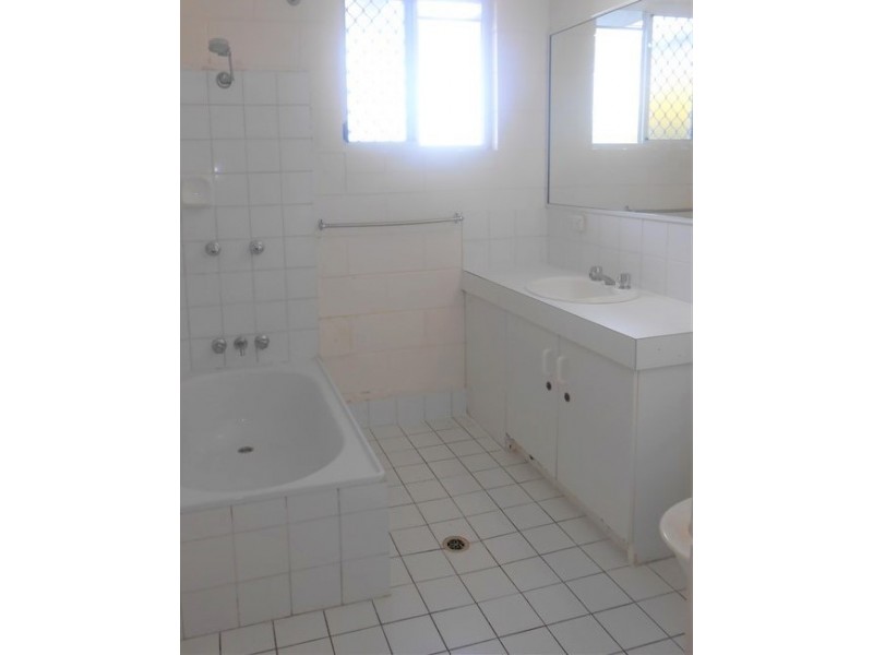 1/12 Ireland Crescent, Whitfield QLD 4870