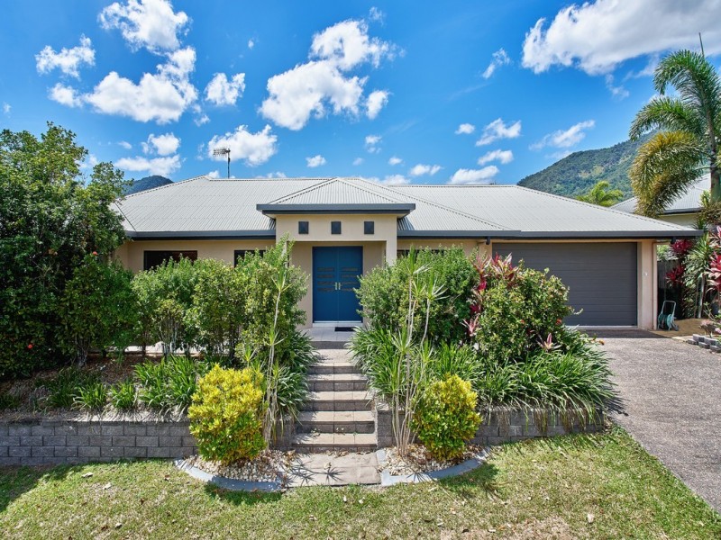 67 Norfolk Circuit, Redlynch QLD 4870