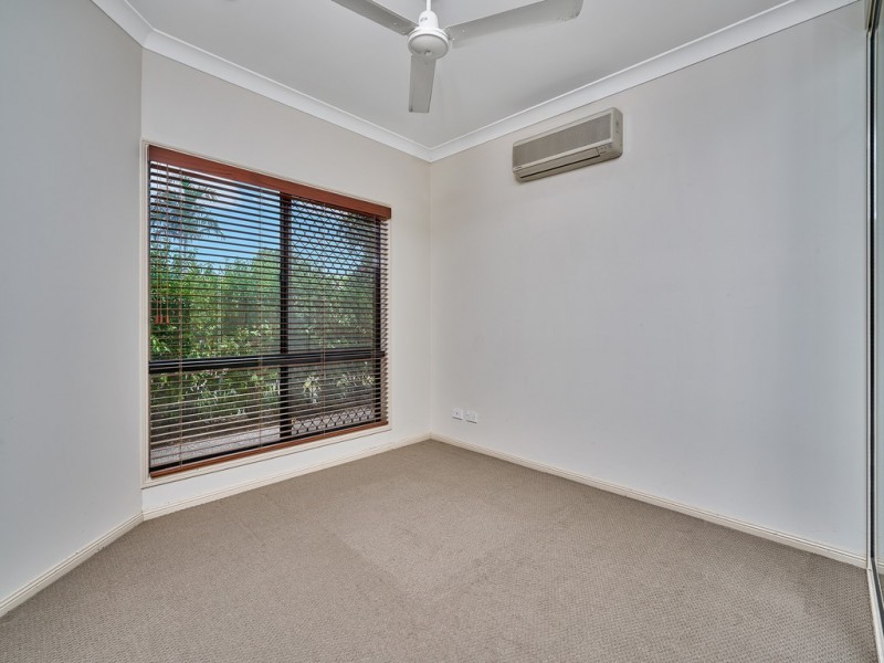 67 Norfolk Circuit, Redlynch QLD 4870