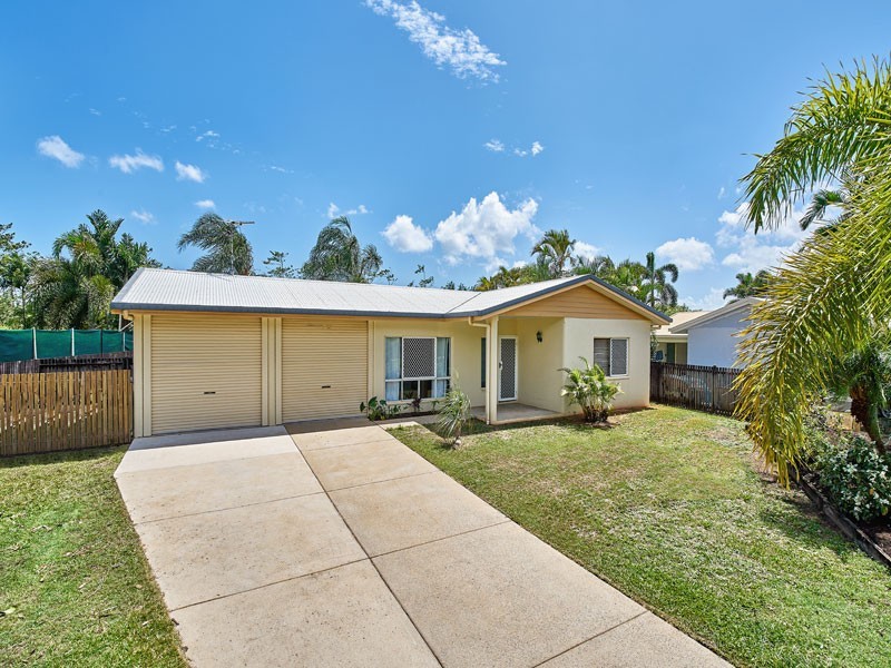 30 Mistletoe Close, Kamerunga QLD 4870