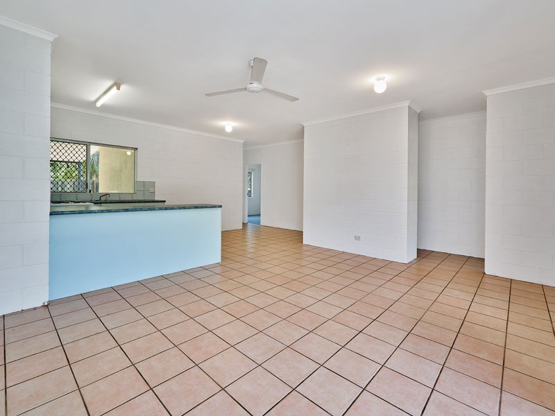 30 Mistletoe Close, Kamerunga QLD 4870