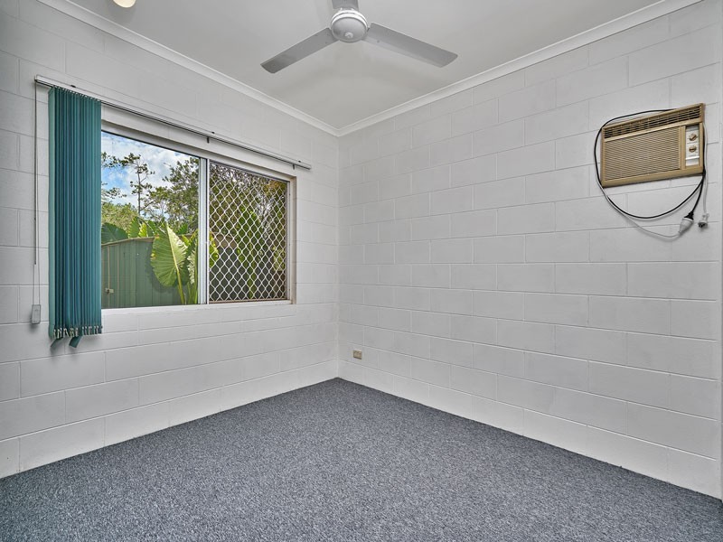 30 Mistletoe Close, Kamerunga QLD 4870