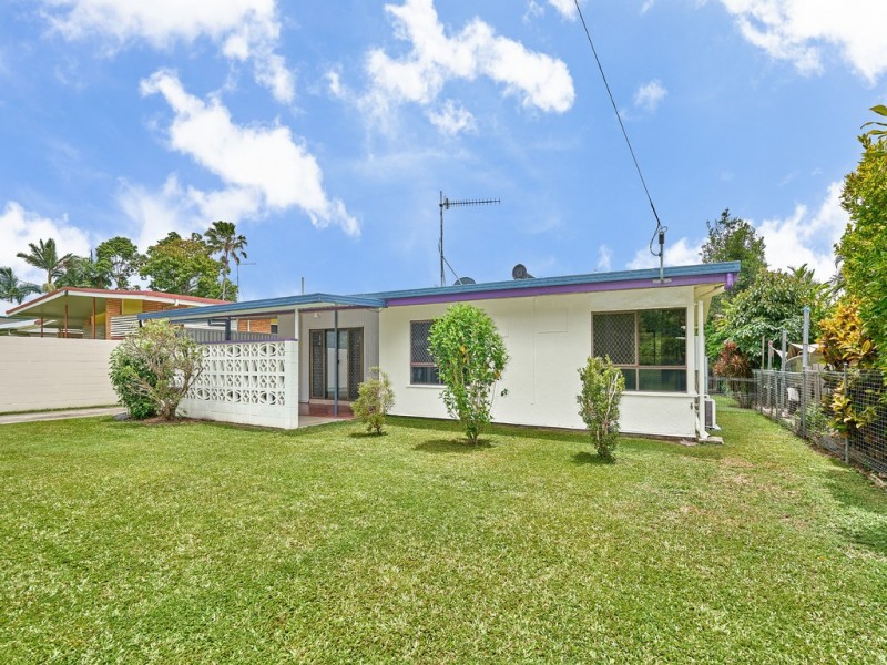 28 Vandeleur Street, Earlville QLD 4870