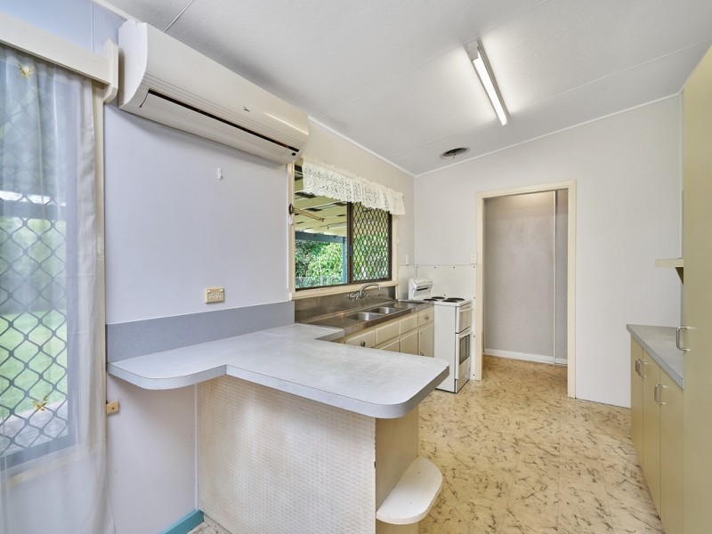 28 Vandeleur Street, Earlville QLD 4870