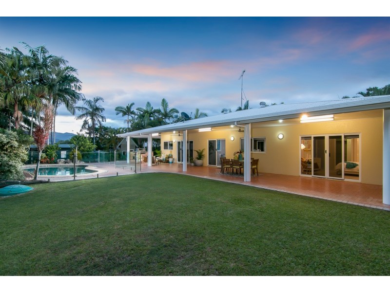 5 Duane Close, Brinsmead QLD 4870