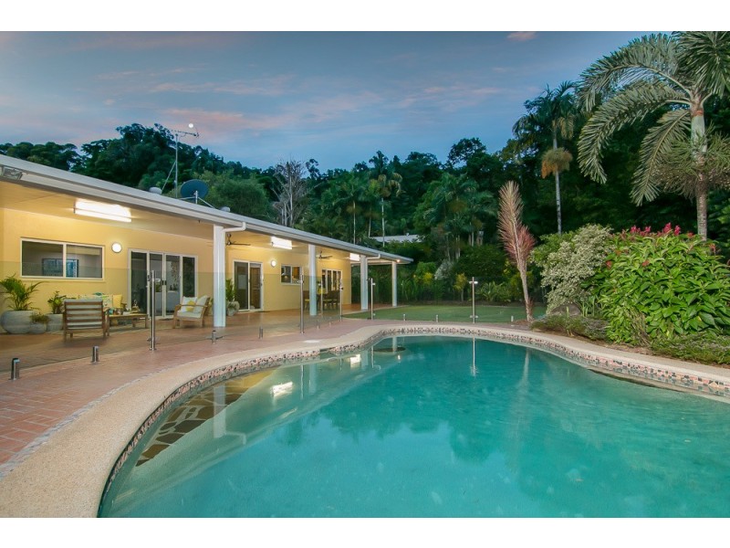 5 Duane Close, Brinsmead QLD 4870