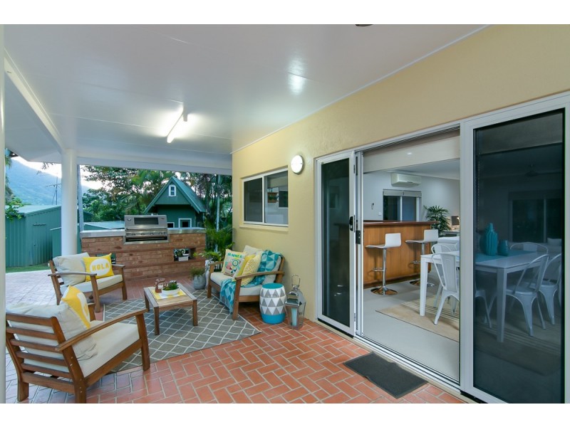 5 Duane Close, Brinsmead QLD 4870