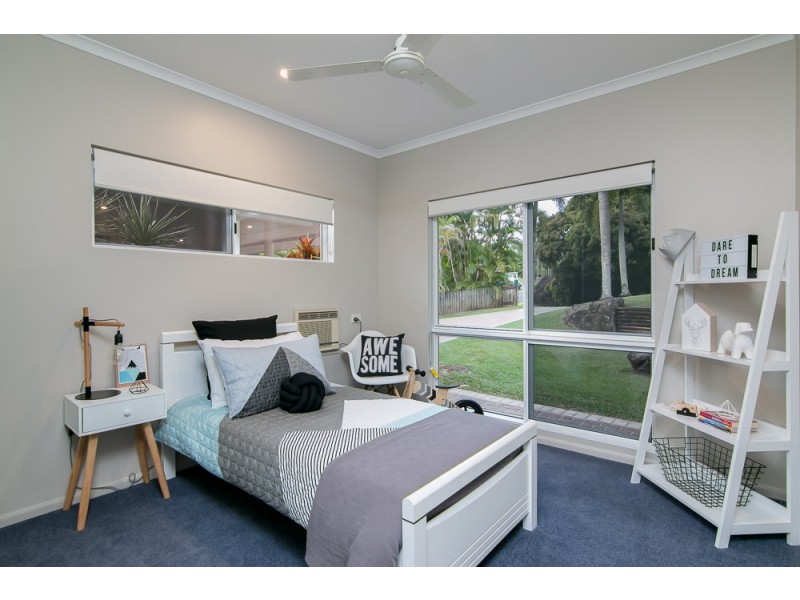 5 Duane Close, Brinsmead QLD 4870