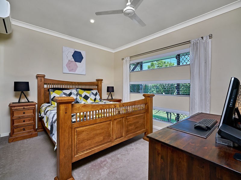 39 Seaways Street, Trinity Beach QLD 4879