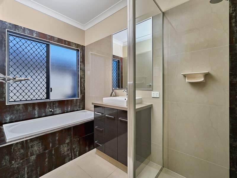 39 Seaways Street, Trinity Beach QLD 4879