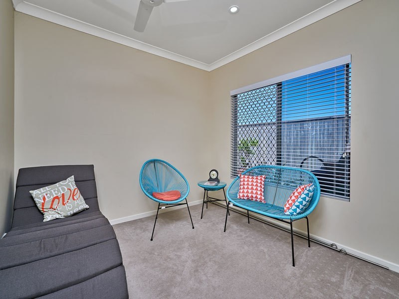 39 Seaways Street, Trinity Beach QLD 4879