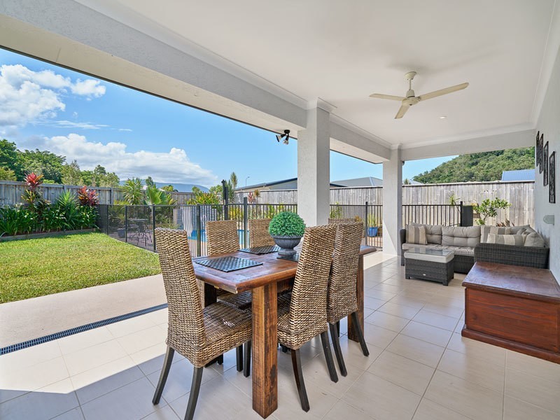 39 Seaways Street, Trinity Beach QLD 4879