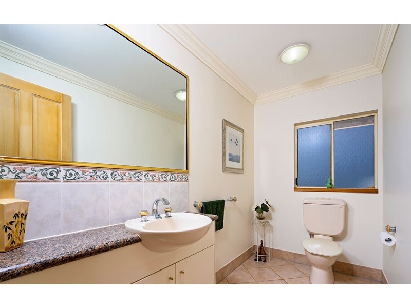 Mooroobool QLD 4870